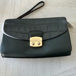 Coach Flap Clutch Black Pebble Crocodile Embossed & Snake Leather Wristlet
